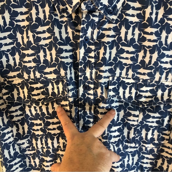 AFTCO Button Down Fishing Shirt. Size Small. - Picture 4 of 13
